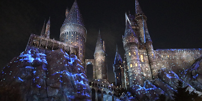 映画「ハリー・ポッターと賢者の石」あらすじ・見どころ紹介！すべてはここから始まった！