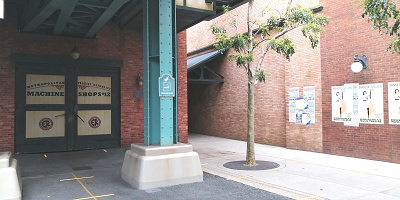 【TDS】デランシーストリート徹底解説！場所やモデル、アトラクション＆ショップも紹介