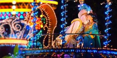 ディズニー名曲「ホールニューワールド」徹底解説！タイトルの意味や歌手も紹介