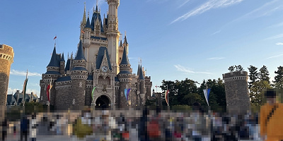 ディズニーランドの混雑時の楽しみ方ガイド！混んでいても楽しむコツは？
