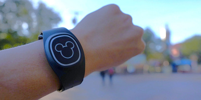 【2026】アナハイムディズニーにマジックバンド＋とは？本当に必要？活用術と実体験レビュー☆