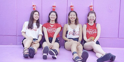 【最新】ユニバのグループコーデまとめ！3人以上の大人数でおそろいにできるおすすめコーデ特集