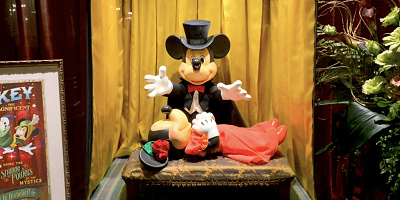 【最新】ディズニーランドのマジックショップ完全ガイド！手品グッズが買える不思議なお店♪