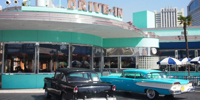 【USJ】メルズ・ドライブイン攻略法！ユニバのハンバーガー専門店のメニュー・値段・フォトスポット