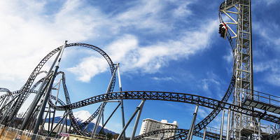 【富士急ハイランド】行き方まとめ！車、バス、電車、レンタカー、安いアクセス方法は？