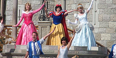 【ディズニープリンセスの名前】歴代12人一覧まとめ！女子の憧れを大紹介！