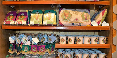 【1/9～】TDLアナとエルサのフローズンファンタジー2018お土産グッズ：アナ雪のアレンデールグッズ