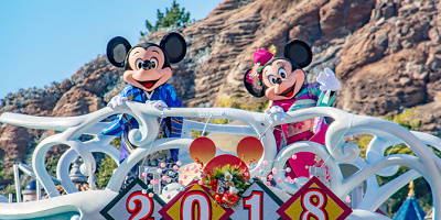【最新】ディズニーお正月イベント！TDSは主役のプルートとミッキーたちが新年のお祝い！