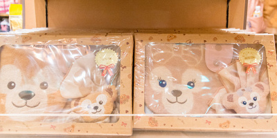 【ディズニー出産祝い】ベビーグッズまとめ！ダッフィーなりきりカバーオール＆おくるみも販売中！ 