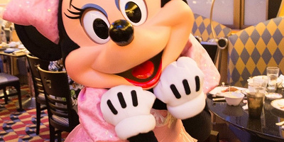 【解説】シェフ・ミッキーで会えるキャラクターは？予約は登場時間に注意！写真撮影のコツも