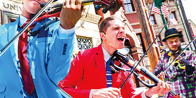 【ヴァイオリントリオ2018】USJの生ストリートショー！キャスト＆POPS楽曲＆魅力まとめ！