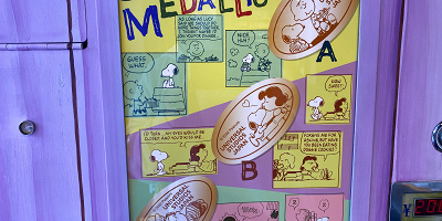 【2023】USJで買えるスーベニアメダリオン情報！デザインの種類・値段・販売場所まとめ