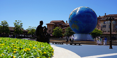 【必見】ディズニーシーは2026年で何周年？TDSの歴代アニバーサリーイベントまとめ！1周年～20周年まで！