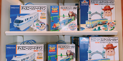 【ディズニープラレール】販売店舗＆値段！キャラクター＆アトラクションモチーフまとめ！