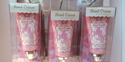【2019】サンリオのコスメ14選！ボディケア・フレグランスグッズまとめ！子供向けコスメも！