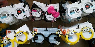 ユニバのアトラクションはメガネOK？乗車時のルールや注意点、メガネ落下対策もご紹介