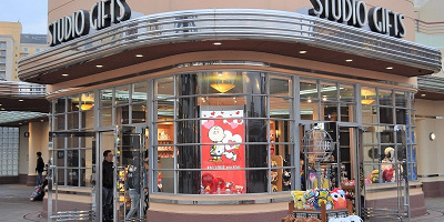 【USJ】グッズは通販できる！公式通販サイトの利用方法や購入できるグッズの種類、疑問を徹底解説