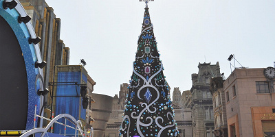 【2019】ユニバのクリスマスツリーを解説！昨年までとの違いは？場所、高さ、見どころ、フォトスポット