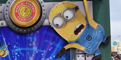 【全20問】ミニオンにまつわるクイズに挑戦！怪盗グルーの映画やミニオンパークのトリビアも♪