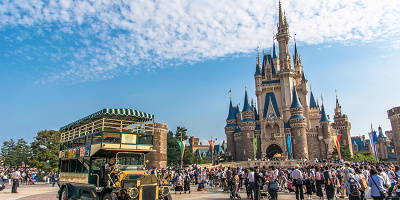 【GoToトラベル】ディズニー日帰り旅行で使える？新幹線やバスツアーがあるか調査！