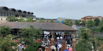 【ディズニーシー】雨の日の楽しみ方7選！アトラクションに乗り放題？隠れミッキー探しもおすすめ！