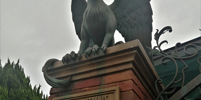 【ホーンテッドマンション】内部をツアー形式で紹介！ドゥームバギーも解説！