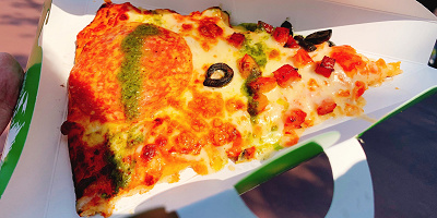 ディズニーランドのピザおすすめランキング！全7メニューをおすすめ順に紹介