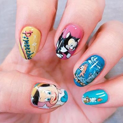 ピノキオネイル キャステル Castel ディズニー情報