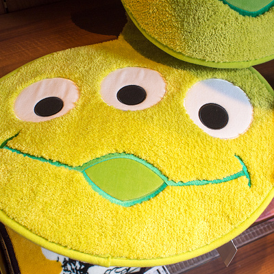 リトルグリーンメンマット キャステル Castel ディズニー情報