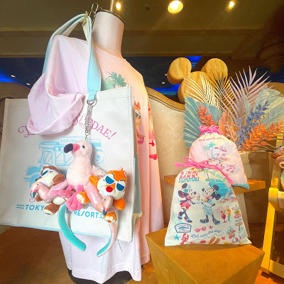 ディズニー夏グッズ2025