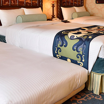 バルコニールームのトランドルベッド