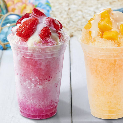 トロピカル・フラッペ ～ストロベリー～（左）