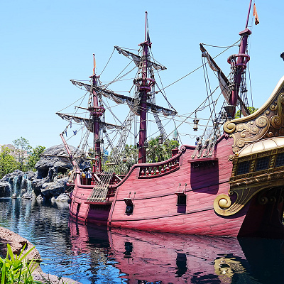 ファンタジースプリングスにある海賊船