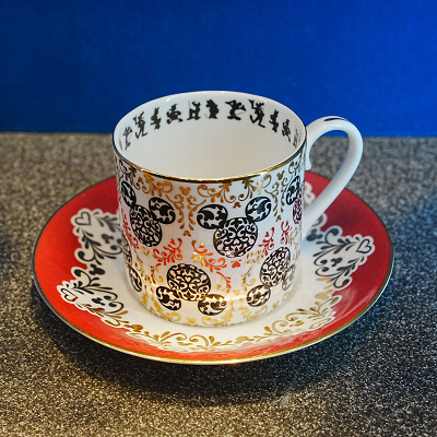 陶器のコーヒーカップ