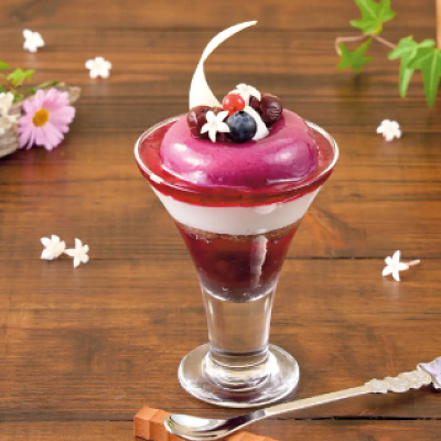 フェルンのチェリー＆ブルーベリーパフ