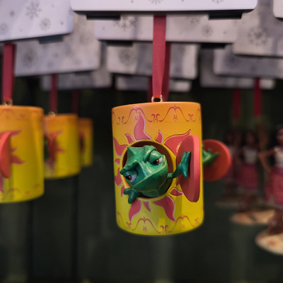 アナハイムディズニーオーナメント：パスカル（塔の上のラプンツェル）