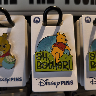 アナハイムディズニーのピンバッジ：プーさん（Oh Bother!）