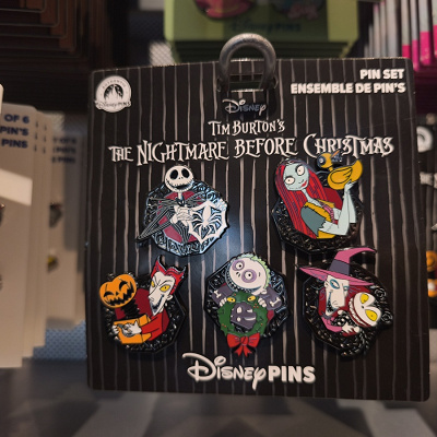 アナハイムディズニーのピンバッジ：ナイトメアビフォアクリスマス5個セット