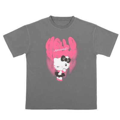 キティのTシャツ