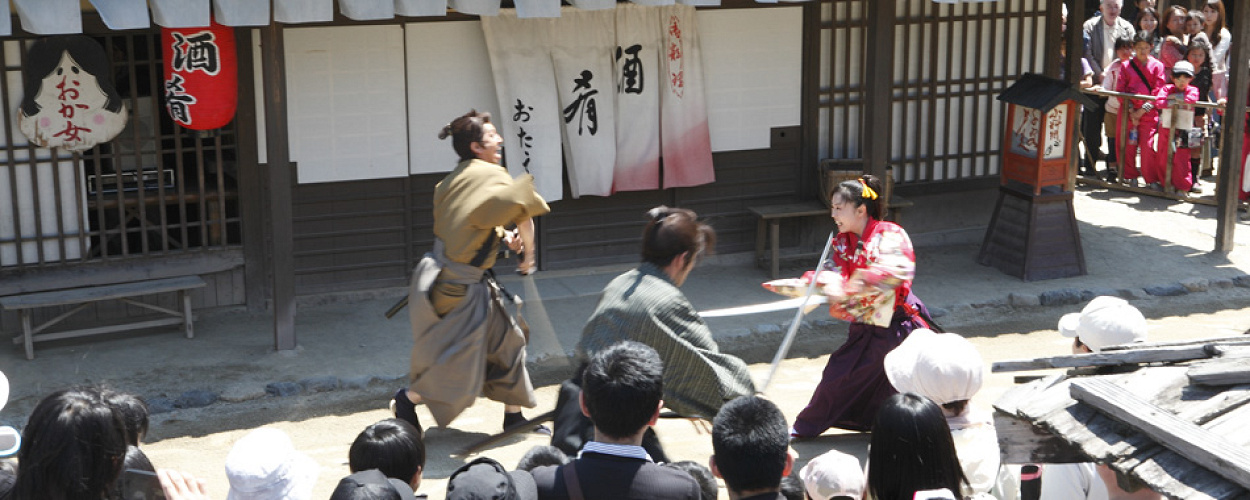 京都 数々の名作を生んだ 太秦映画村 とは チケット料金 アトラクション ショー