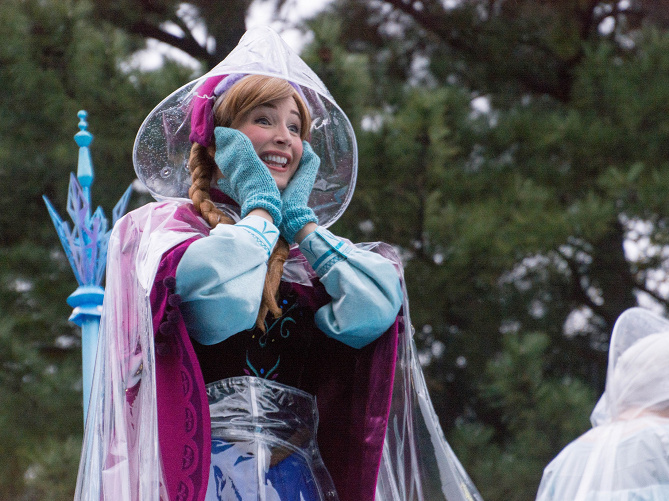 50 ディズニー 冬 雨 コーデ 人気のファッションスタイル