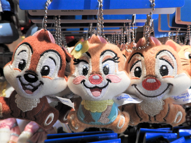 ディズニー画像ランド 上ぬいぐるみ バッジ ディズニー