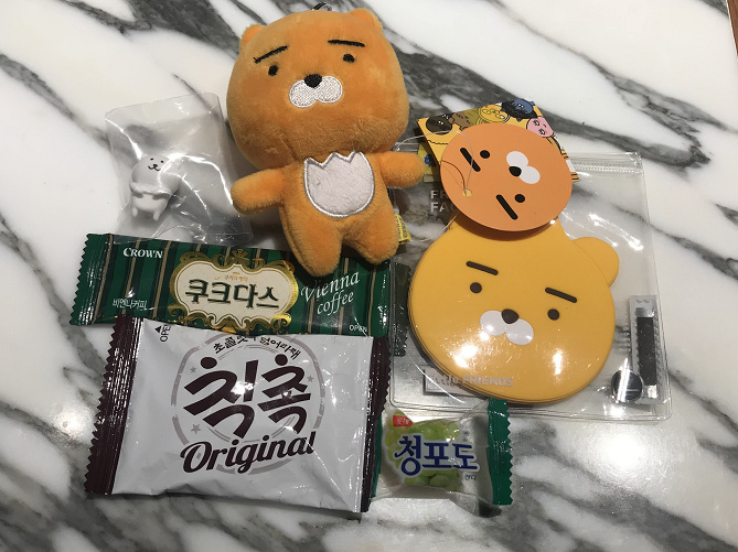 韓国 女子に人気のお土産まとめ コスメやお菓子 キャラクターグッズがおすすめ