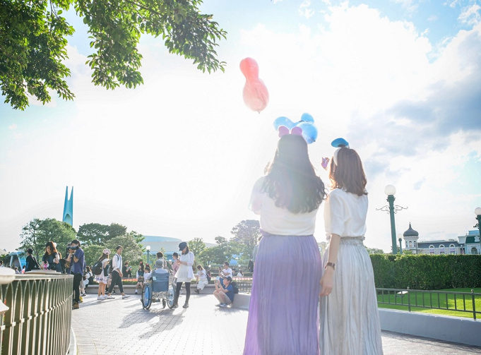 21 夏ディズニーの服装 暑さ対策 持ち物まとめ 熱中症予防と濡れ対策