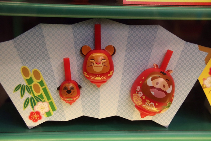 18 19 ディズニーのガチャガチャ4選 お正月限定のカプセルトイの種類と場所