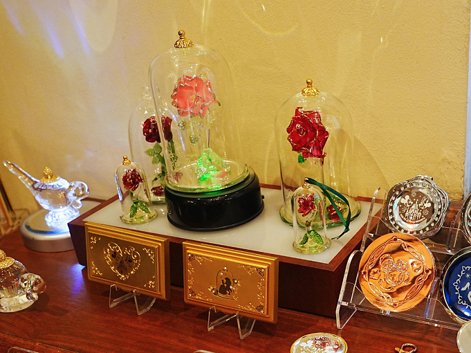 Tdl ガラス専門店クリスタルアーツ完全ガイド ガラスの靴や名入れオリジナルグッズの値段まとめ