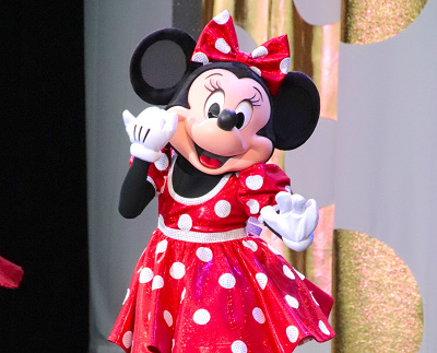 ディズニー夏祭り トータリー ミニーマウスで復活 ショー内容 見どころを振り返り