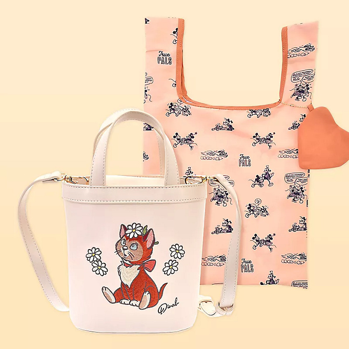 必見 ディズニー アコモデコラボグッズ30選 かわいいバッグ 財布 スマホケース 雑貨まとめ