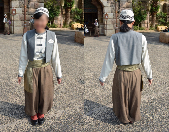 シー編 ディズニーキャストのコスチューム30種類 制服写真で比較 アラビアンコーストキャストの階級は で見分けられる
