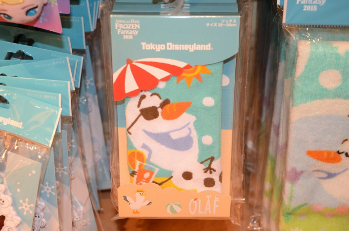 1 9発売 アナとエルサのフローズンファンタジー18グッズ ゆるふわイラストのお土産グッズ